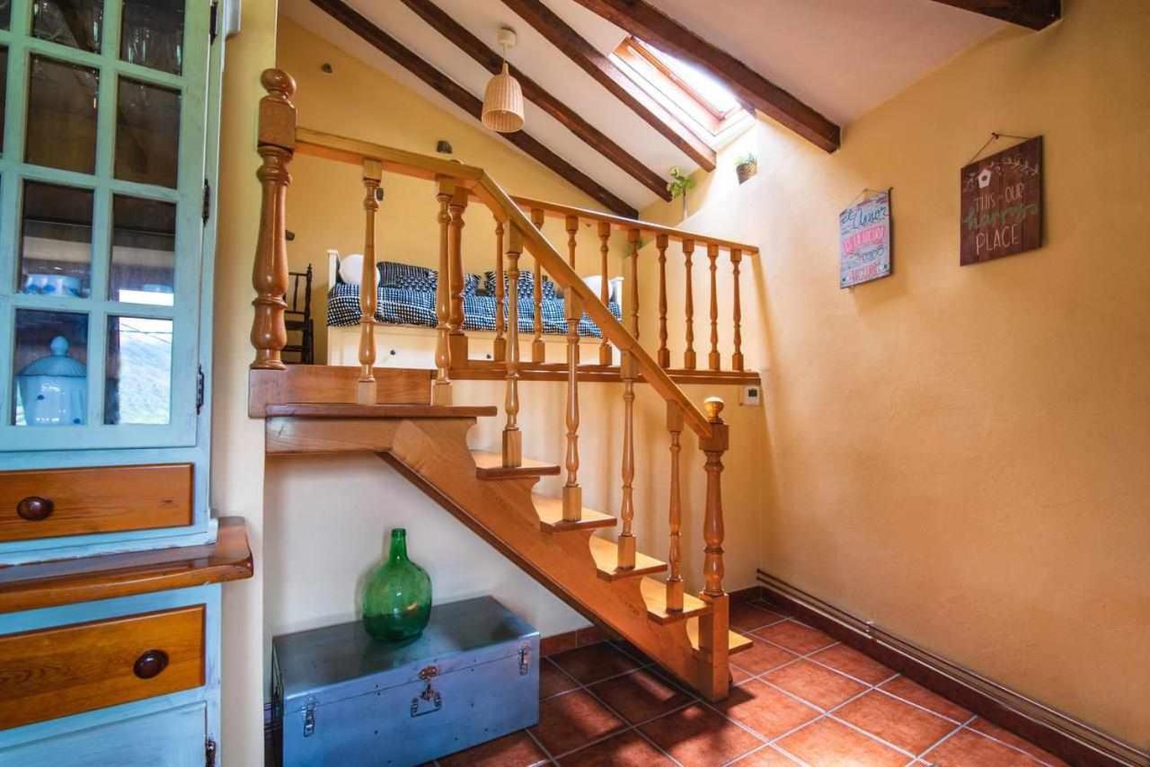 Casa Rural La Carrozal Senda Del Oso Orelleiru Екстер'єр фото