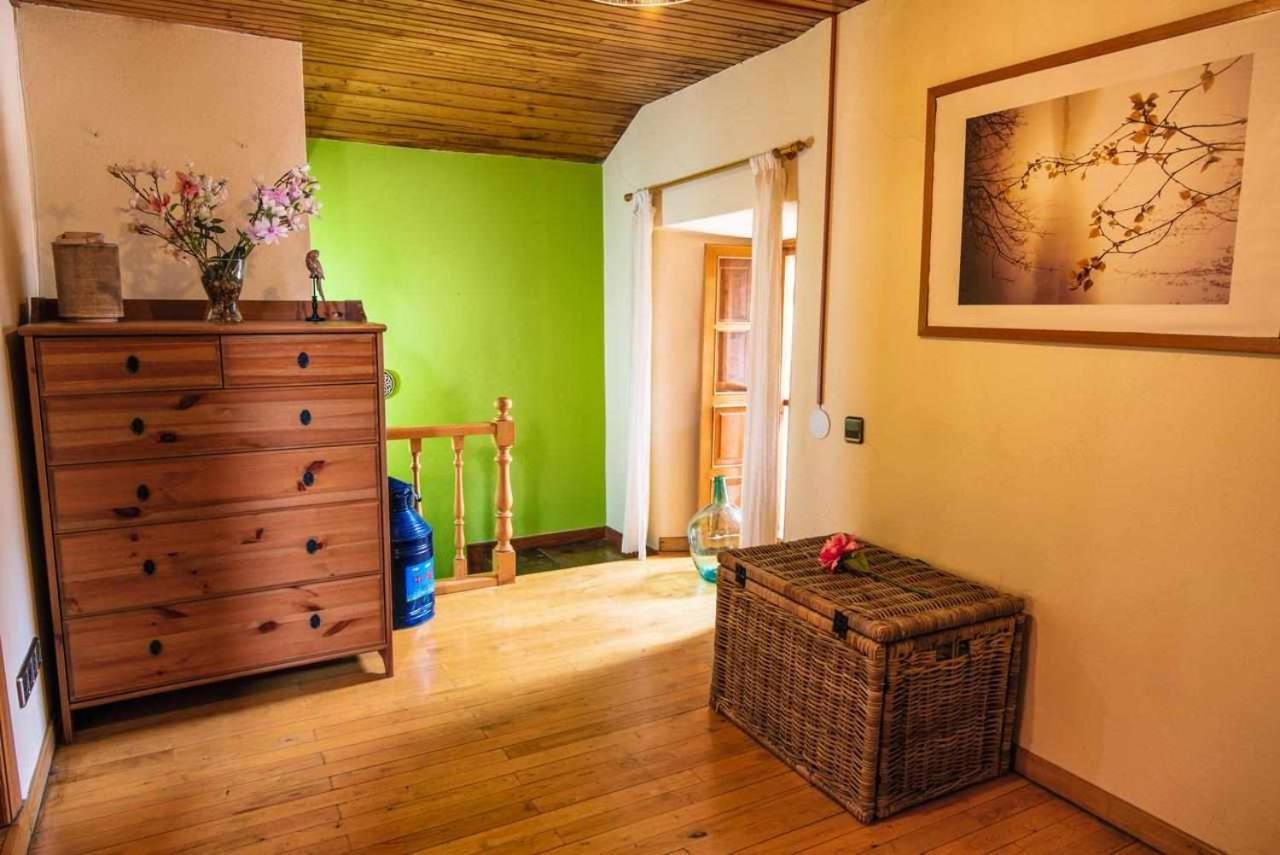 Casa Rural La Carrozal Senda Del Oso Orelleiru Екстер'єр фото