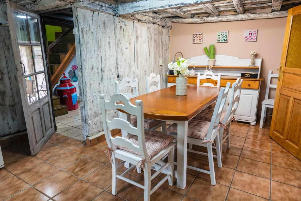 Casa Rural La Carrozal Senda Del Oso Orelleiru Екстер'єр фото